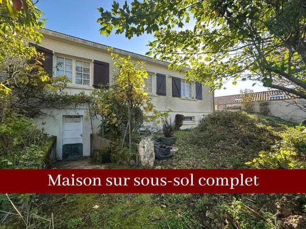 Maison de 100 m2 , 3 chambres, élevée sur sous sol total