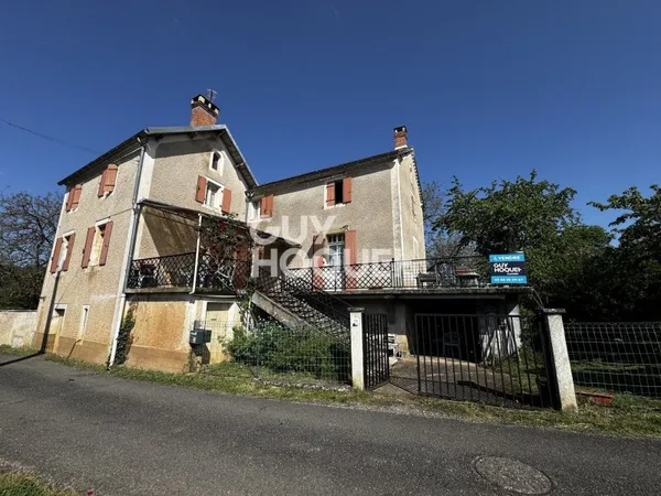 Maison familiale avec jardin et dépendances