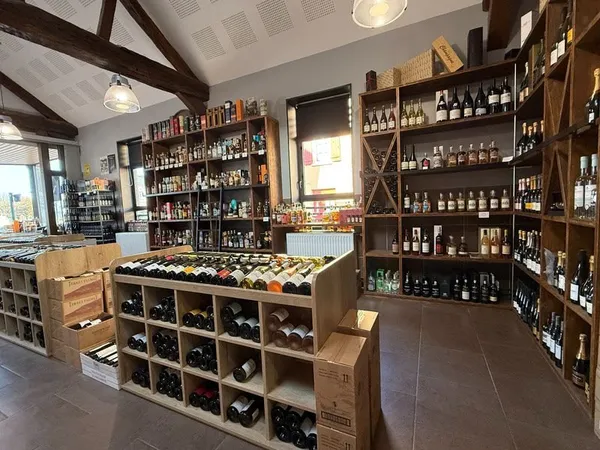 Local 2 pièces 65 m²