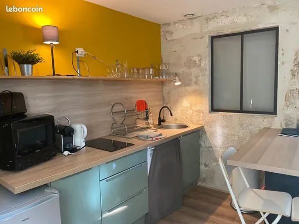 A louer appartement T2 centre villeneuve