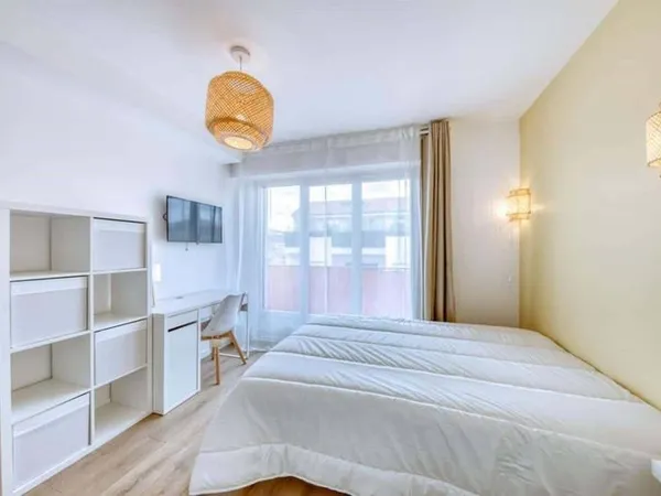 Studio 1 pièce 15 m²