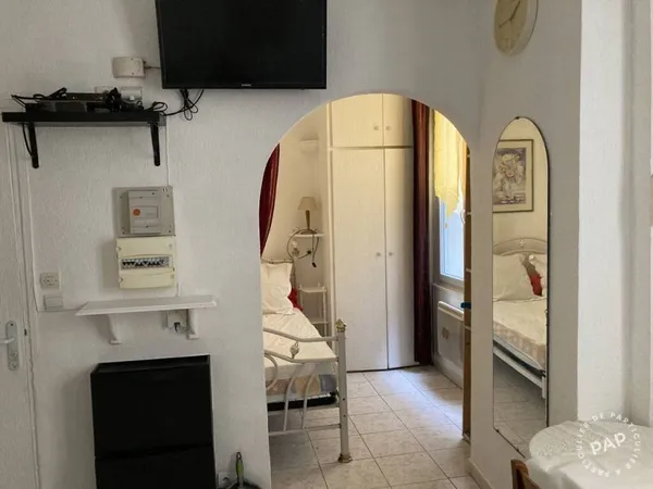 Studio 1 pièce 25 m²