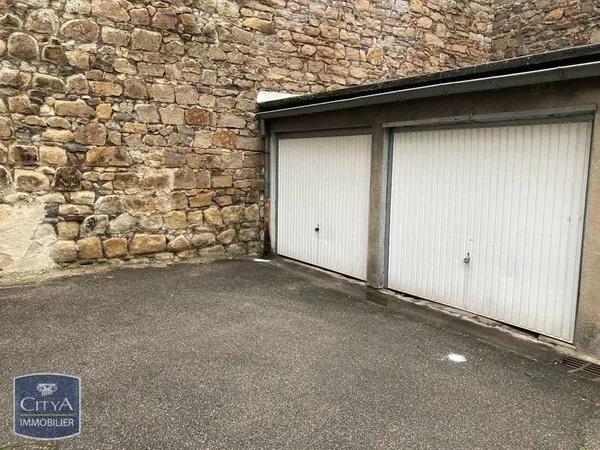 Stationnement Location Saint-Étienne   70€