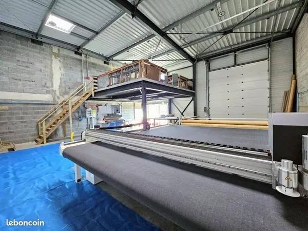 Local 176 m²