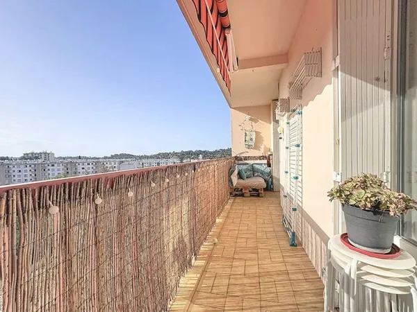 Appartement Toulon 4 pièce(s) 78.17 m2