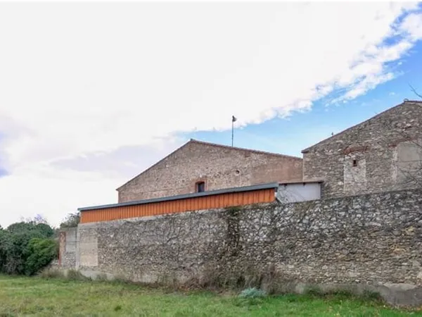 Maison 1 pièce 120 m²