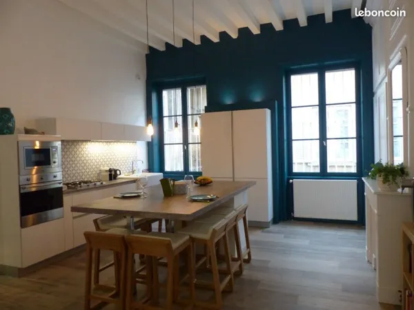 Grand appartement T3 90m2 - meublé