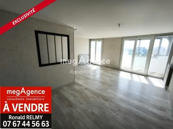 Appartement T5 lumineux de 110 m² "Résidence le Grand Pavois " à 5 min de la gare de la Roche-sur-Yo