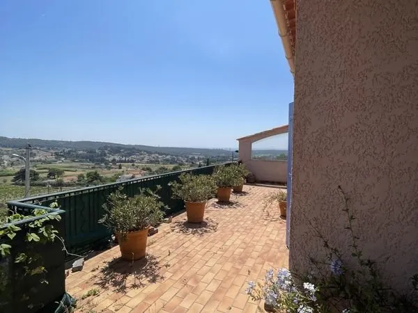 Villa 5 pièces 142 m²