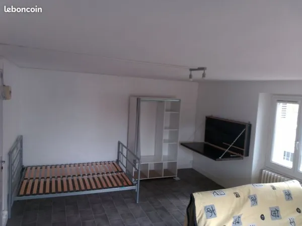 Studio 1 pièce 18 m²