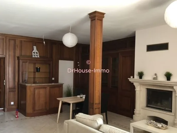Exclusivité : Appartement 5 chambres de 173,6 m2 situé à Hellemmes