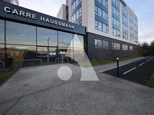 Local commercial 24 m²