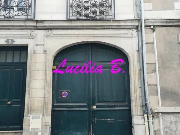 Place de parking à louer