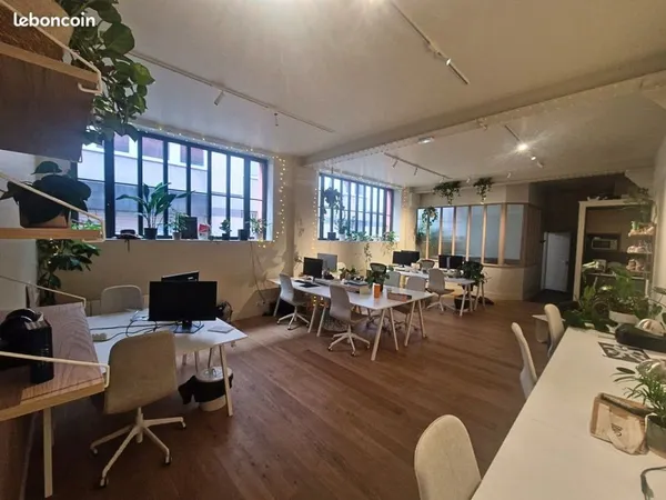 Poste fixe coworking créatif 300 Oberkampf / Cité Griset Paris 11