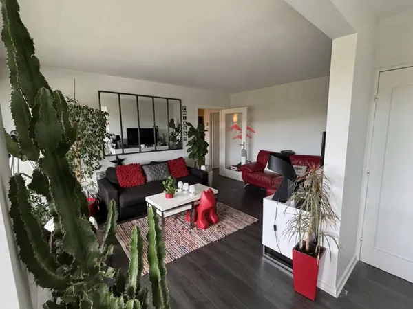 Vends appartement Ff5 à Montval 98m² 3ch belle exposition