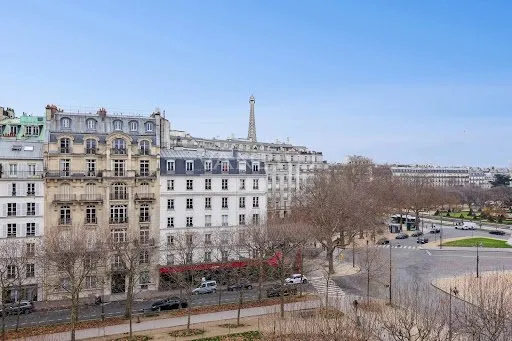 Appartement 5 pièces 136 m²