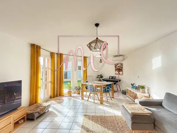ST JEAN DE MOIRANS, maison 100 m2 avec jardin