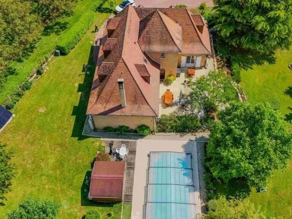 Maison 7 pièces 265 m²