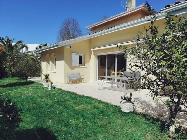 Maison 5 pièces 187 m²