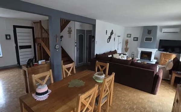 Maison pensée pour le quotidien, tout simplement proche de tout !
