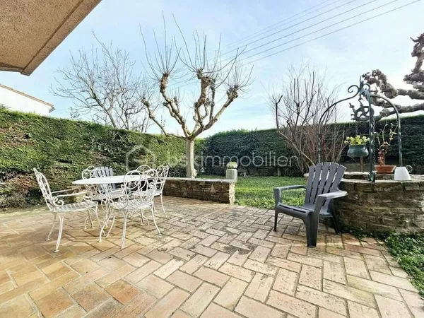 Maison 7 pièces 265 m²