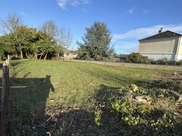 Terrain 980 m²