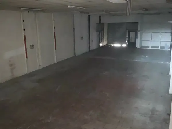 Local d'activité entrepôt 340m2