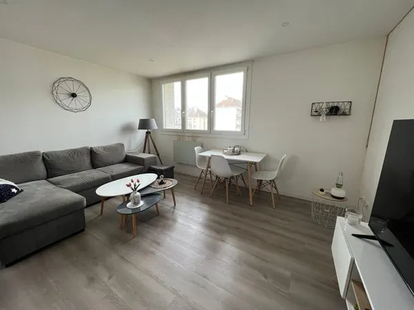 3 PIECES 59,44 M2 TROYES - T3 - INVESTISSEUR/COLOCATION - FA
