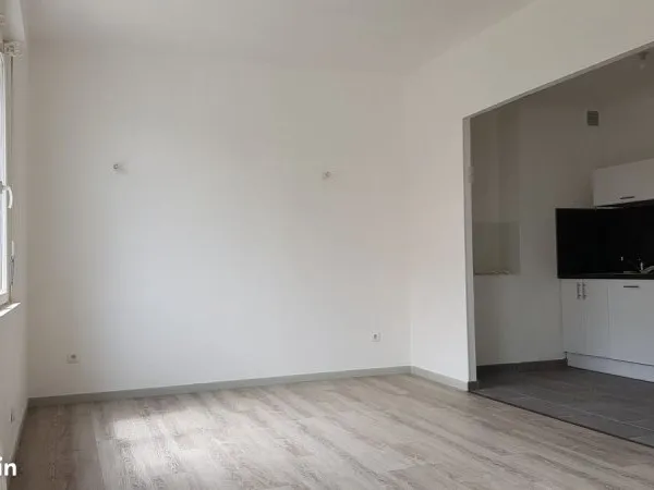Duplex T4 face Gare d'ARRAS
