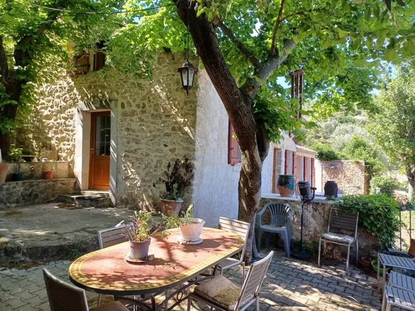 Maison et villa de prestige Vente Clermont-l'Hérault 5p 130m² 690000€