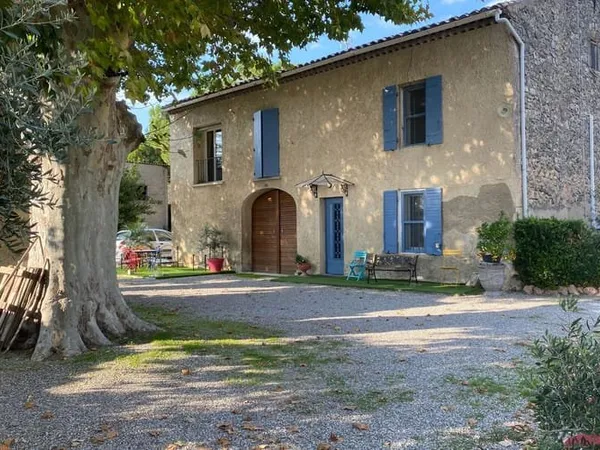 Maison 6 pièces 157 m²