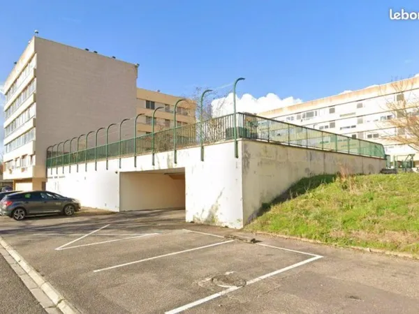Garage/box Bar Le Duc