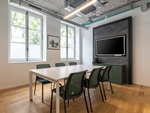 Bureaux 110 m²
