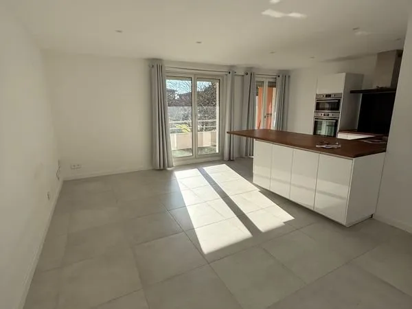 T3 - 66 m² - Résidence sécurisée avec piscine - Toulouse Lardenne
