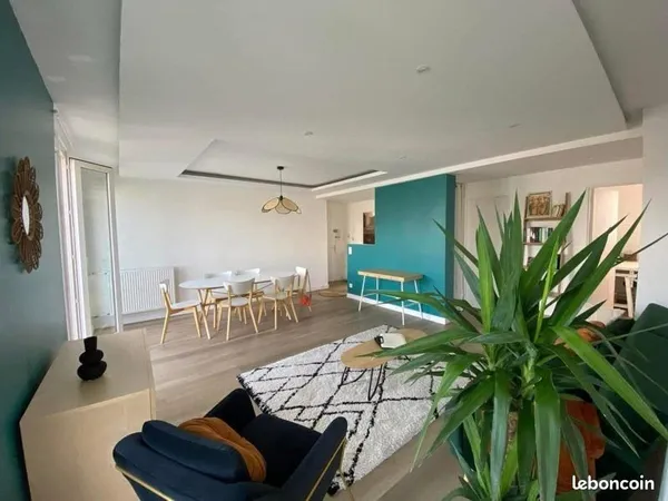 Coloc étudiante dans appartement lumineux proche facs et centre