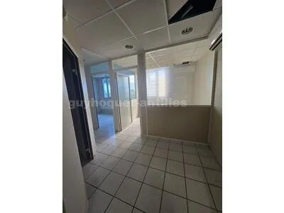 Bureau à louer 76 m² - Didier Plaza à Fort-de-France
