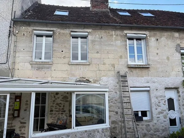 Maison 10 pièces 236 m²