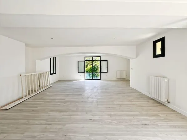 Maison - Mantes La Ville - 200m2