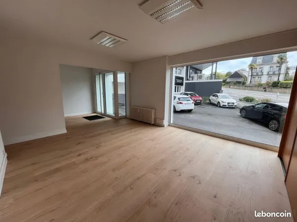 Bureaux 60 m² Vannes