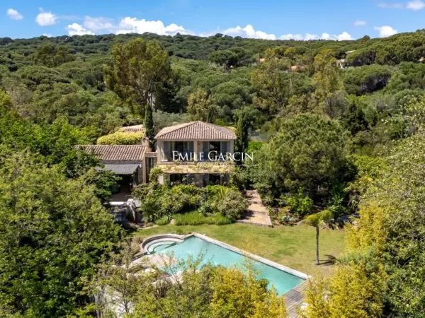 Propriété à la location - Ramatuelle - A 2 min à pied de Pampelonne