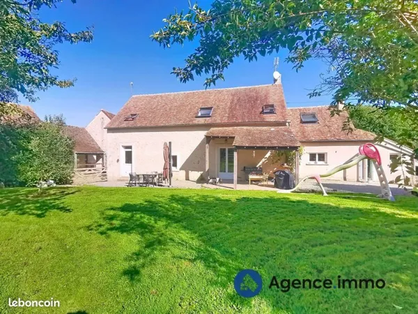 Maison 6 pièces 144 m²