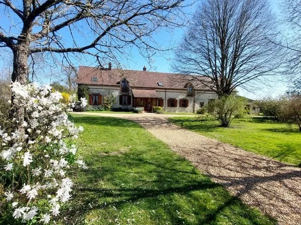 Maison 6 pièces 250 m²