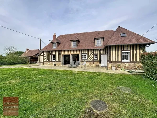 Pays D'Auge - Calvados - Saint-Pierre-En-Auge - Ancien Pressoir Augeron Rénové Avec 4 Chambres Sur T