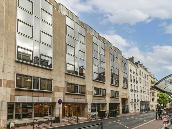 Bureaux 270 m²