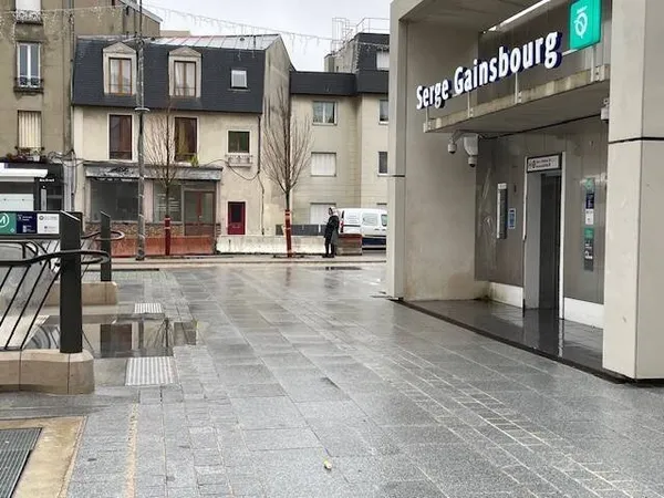 Boutique 1 pièce 27 m²