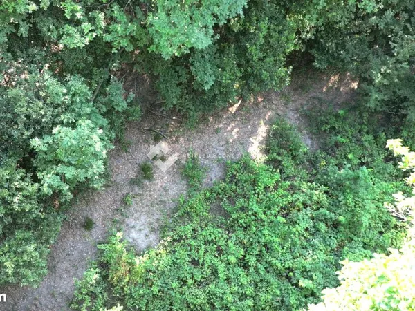 Terrain 1212 m² Pruno