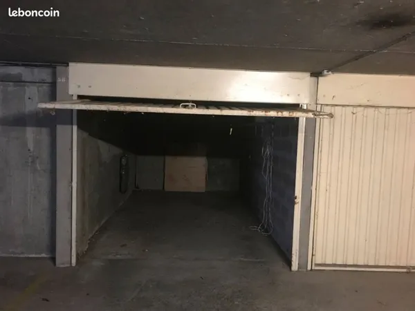 Vente box châtillon 13m2 -