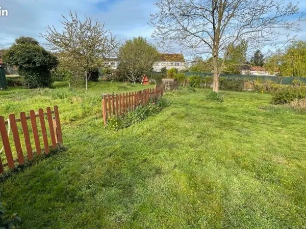 Votre projet immobilier sur un terrain au calme et proche de nombreux services