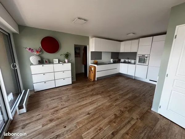 Magnifique appartement avec grande terrasse