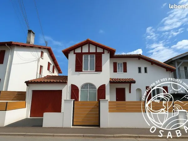 Villa 6 pièces 160 m²